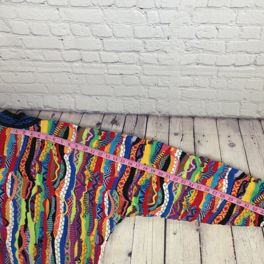 Vtg COOGI Cotton Knit 3-D Sweater Australia V-Neck - Picture 7 of 11